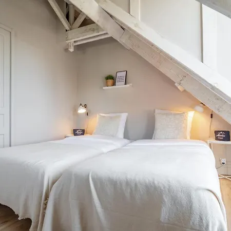 15 Min To Lille - Beautiful 14P House 5 Bedrooms * Sainghin-en-Melantois